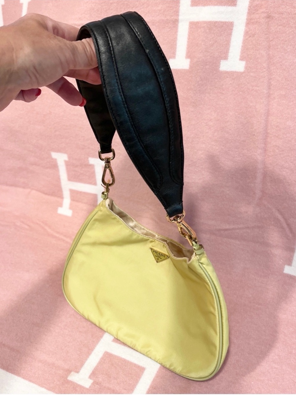 PRADA🌟Neon Yellow/green NO STAINS! Nylon Shoulder Bag. Black leather Prada add - Picture 4 of 13